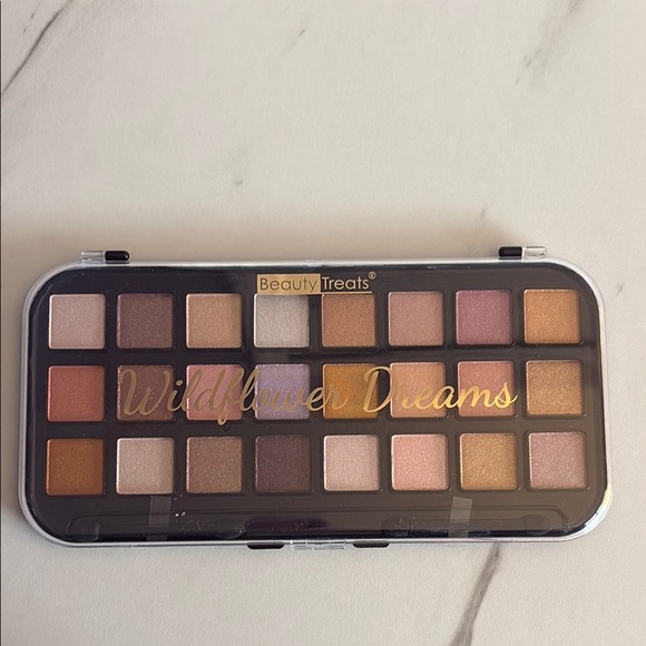 Wildflower Dreams Eyeshadow Palette New. - Picture 1 of 4